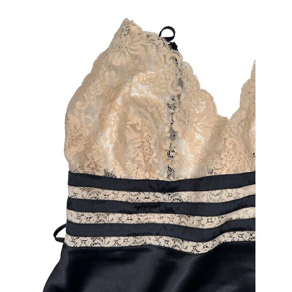 Victoria's Secret Silk Cami Lingerie - Medium, NWT - Picture 3 of 10